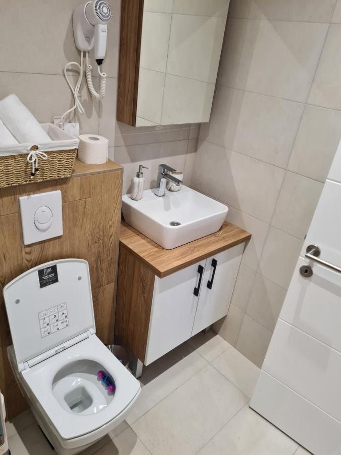Glass Apartmani โนวีปาซาร์ ภายนอก รูปภาพ